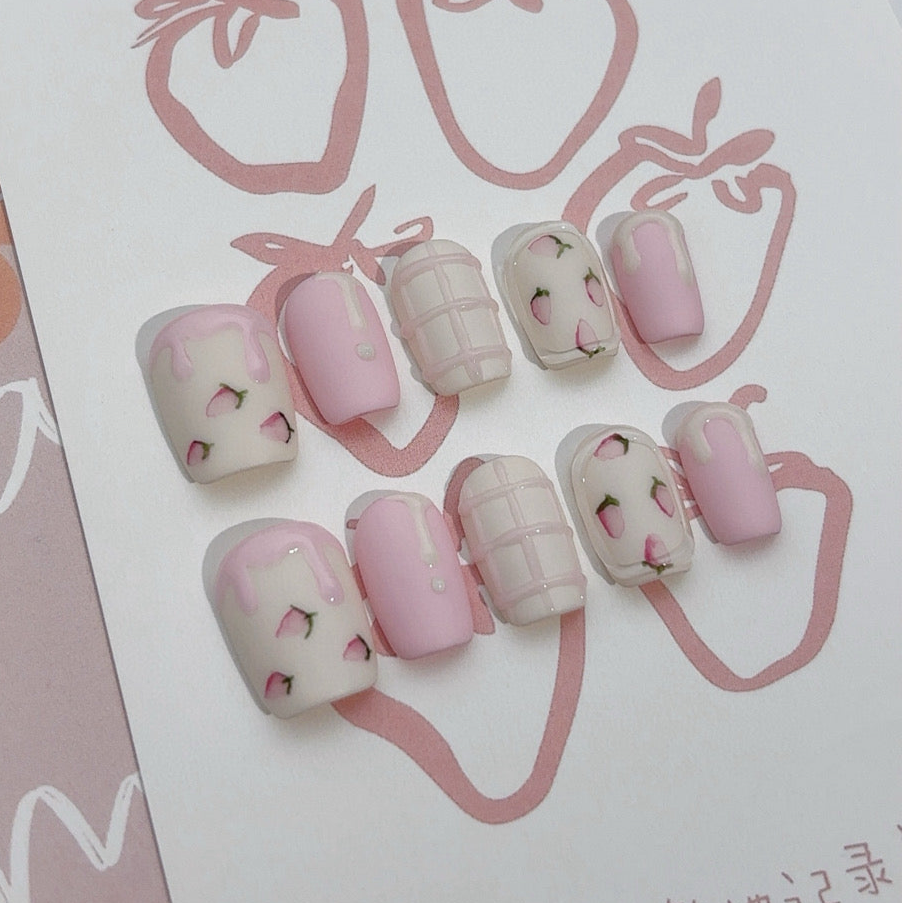 Strawberry Cream Fantasy - PressOn Perfection