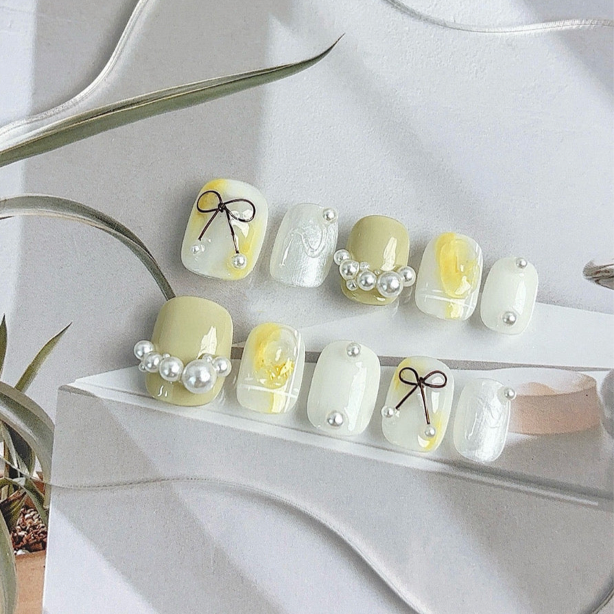 Sunshine Pearls - PressOn Perfection